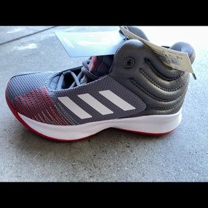 Adidas basketball shoes for boys, new